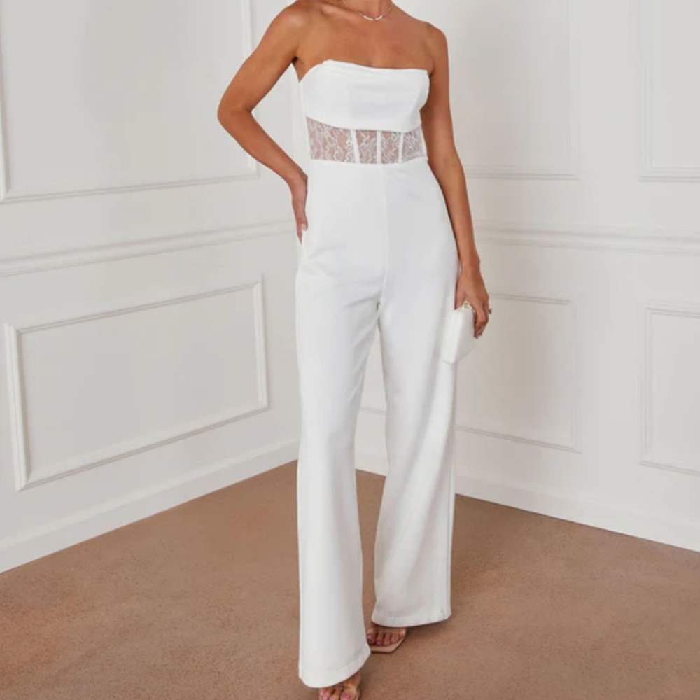 VICI | Center Of Attention Strapless Jumpsuit